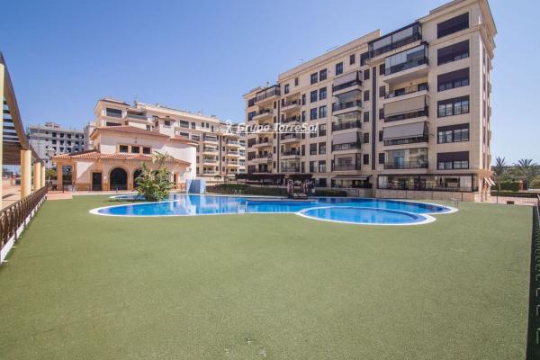 Penthouse for sale at Ático en Avenida de Dolores, Portes Encarnades-Torreta-Portalada, Elche / Elx, Elche / Elx photo 1