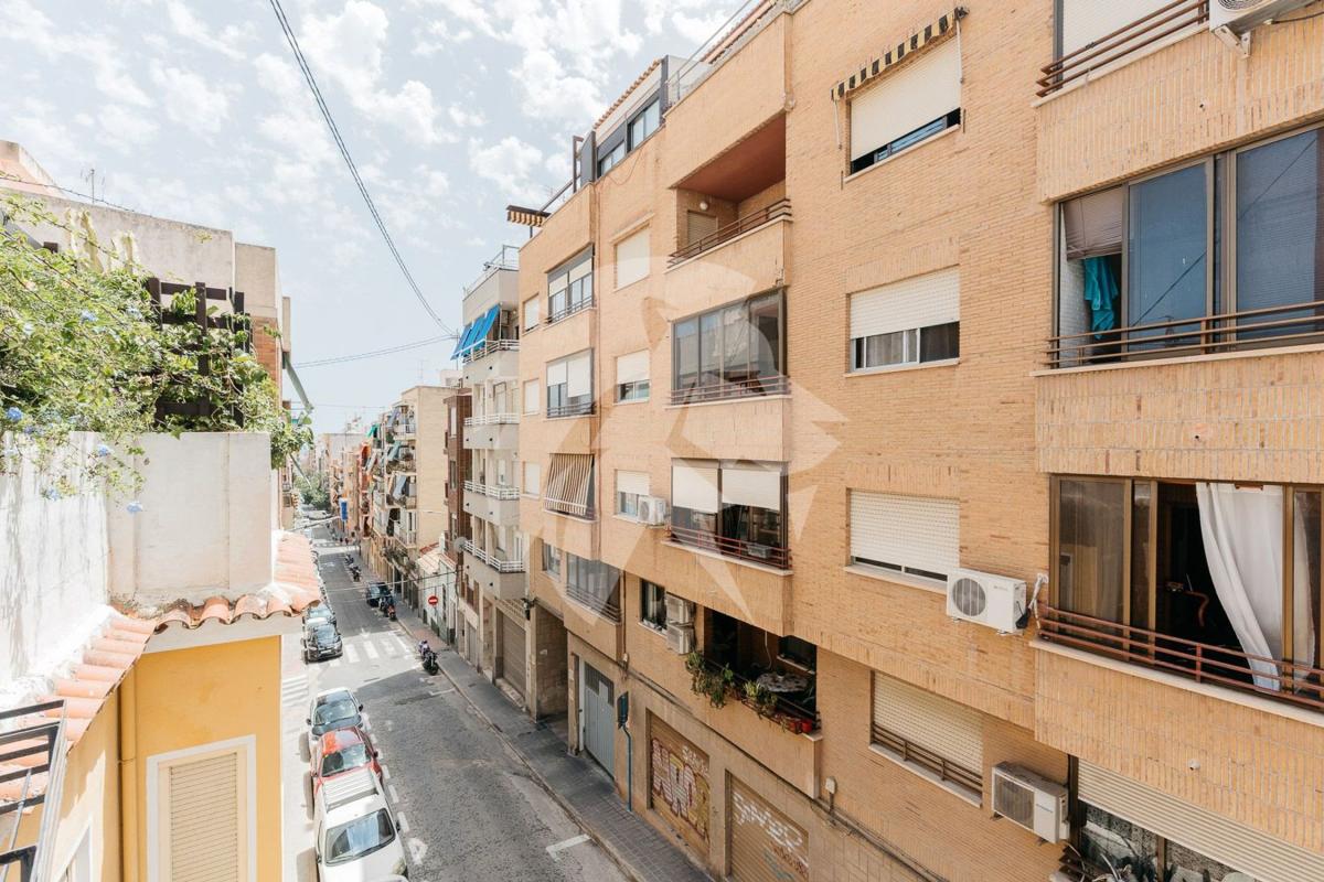 Venta de piso en Piso en Calle Taquigrafo Martí, Campoamor, Alicante / Alacant, Alicante / Alacant
photo 5