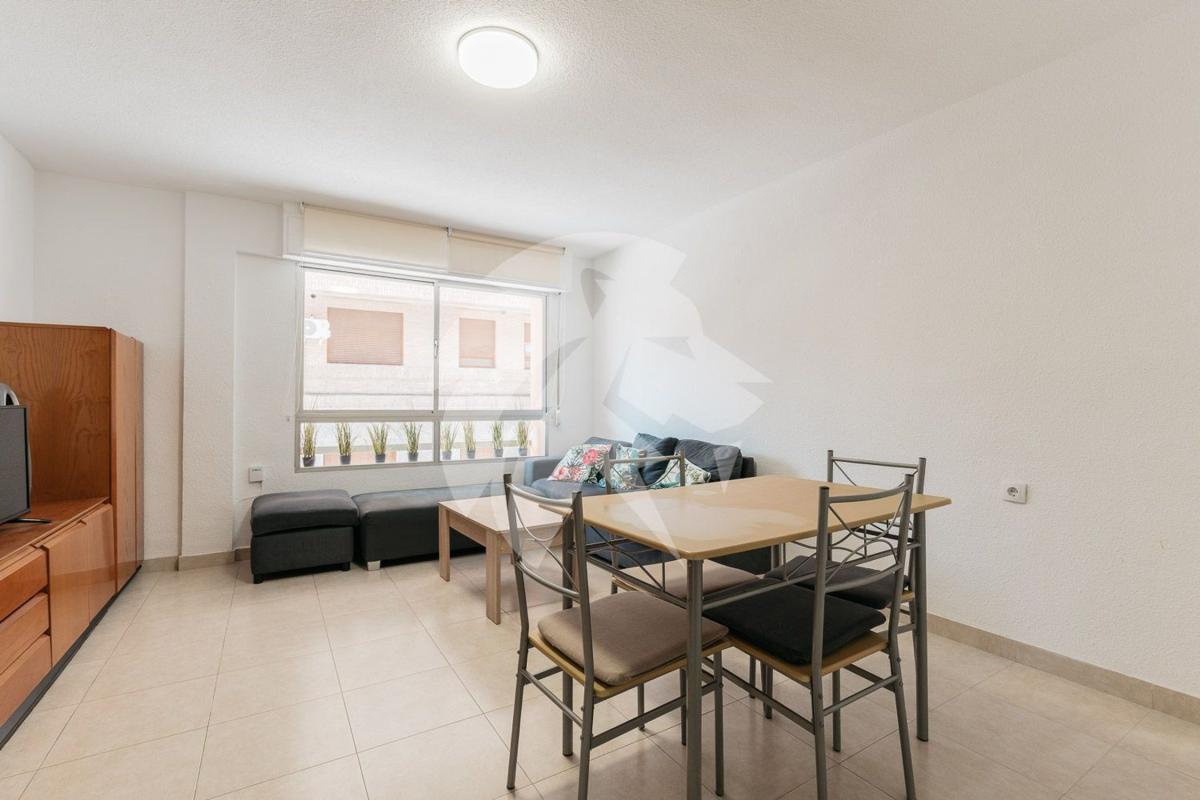 Venta de piso en Piso en Calle Brigadier Algarra, Petrer, Petrer
photo 1