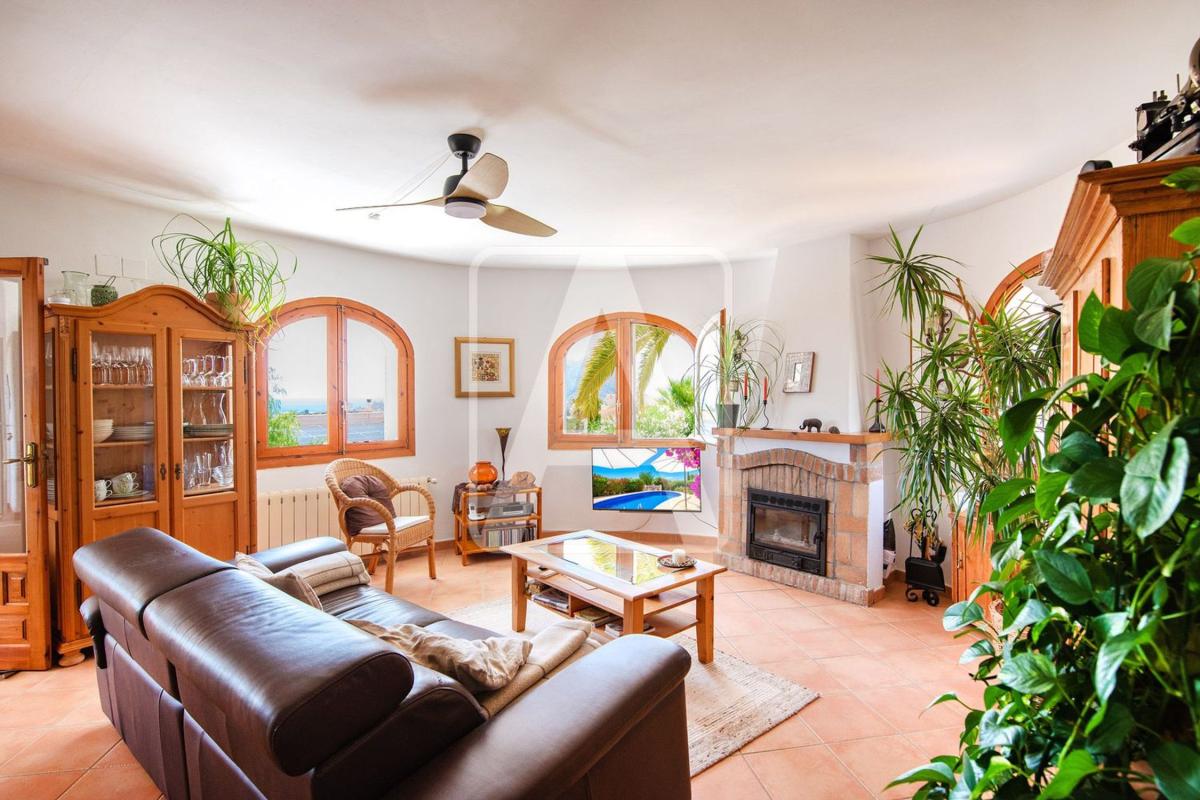 Sale of independent chalet in Casa o chalet en Cometa-Carrió, Calpe, Calpe
photo 4