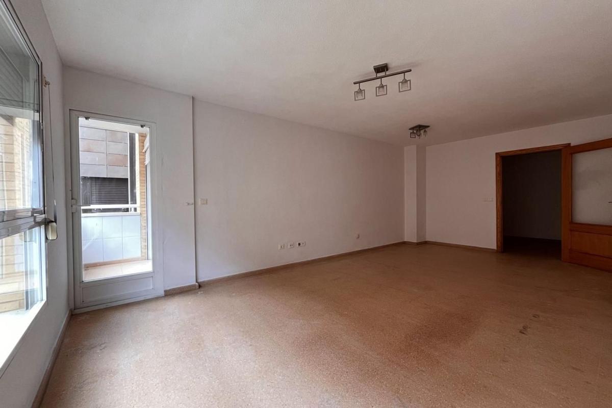 Sale of apartment in Piso en Calle Mestre Pons, Plans - Gasparot, La Villajoyosa / Vila Joiosa, La Villajoyosa / Vila Joiosa
photo 2