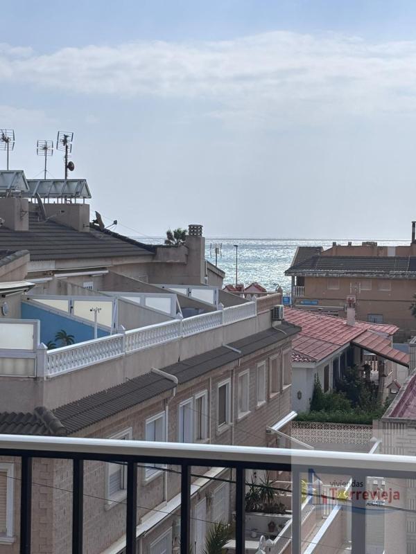 Venta de piso en Piso en Los Europeos, Torrevieja, Torrevieja
photo 3