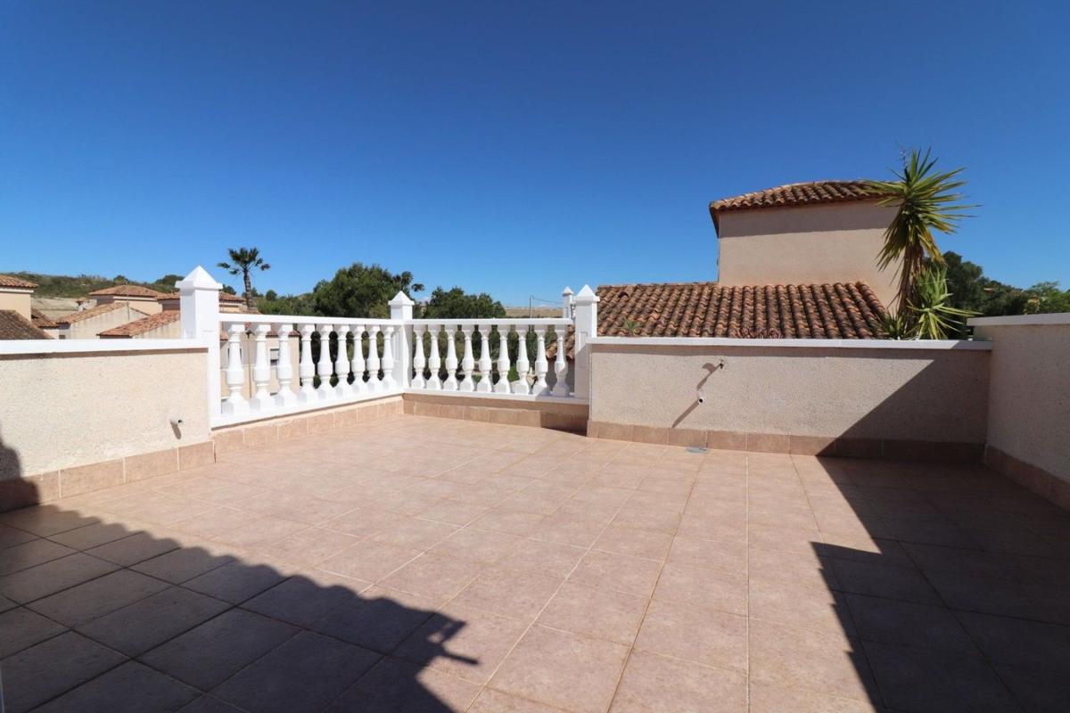 Properties for sale and rent in Spain photo 4