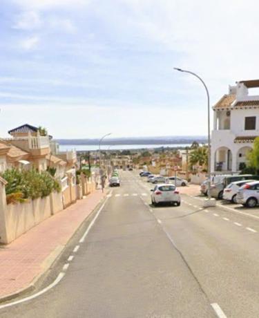 Sale of flat in Piso en Calle Ciudad Quesada, Centro, Rojales, Rojales
thumbnail 1