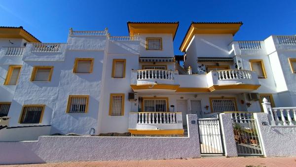 Продажа квартиры на Piso en La Marquesa, Rojales, Рохалес
thumbnail 3