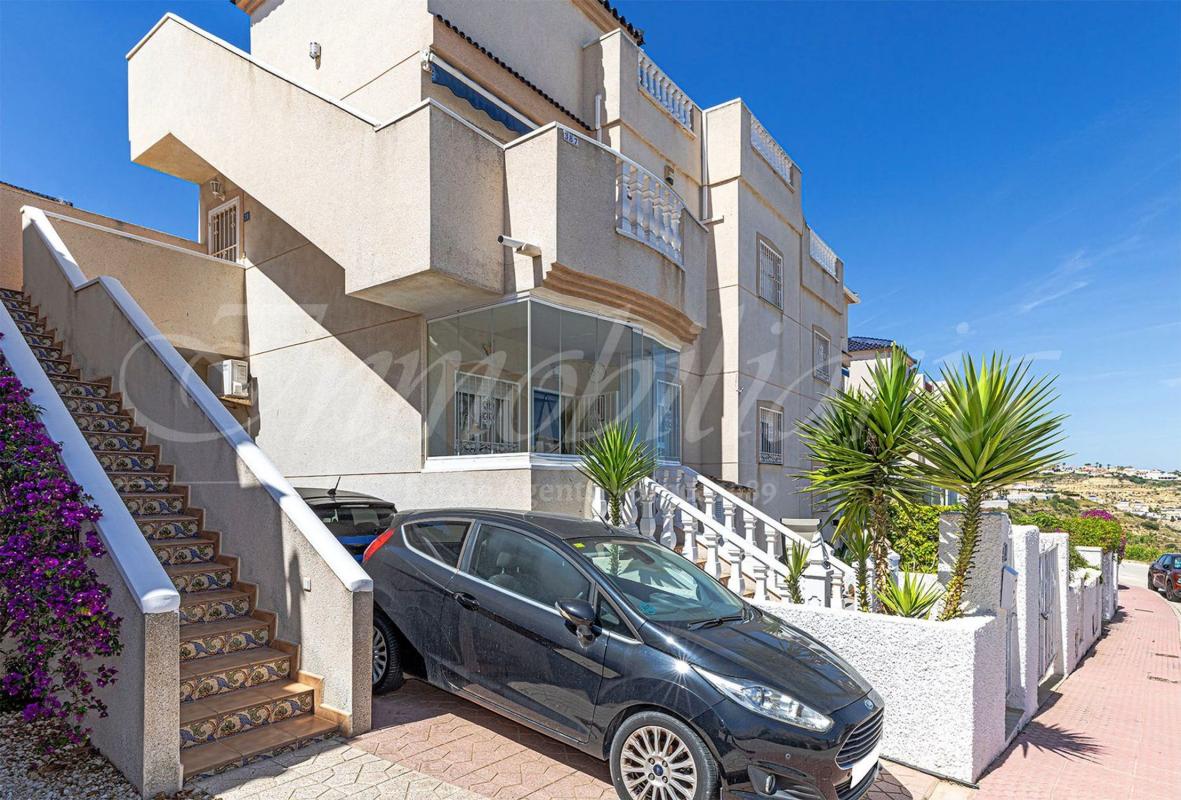 Продажа квартиры на Piso en Calle Sierra del Maestrazgo Nº2, 491, La Marquesa, Rojales, Рохалес
photo 3