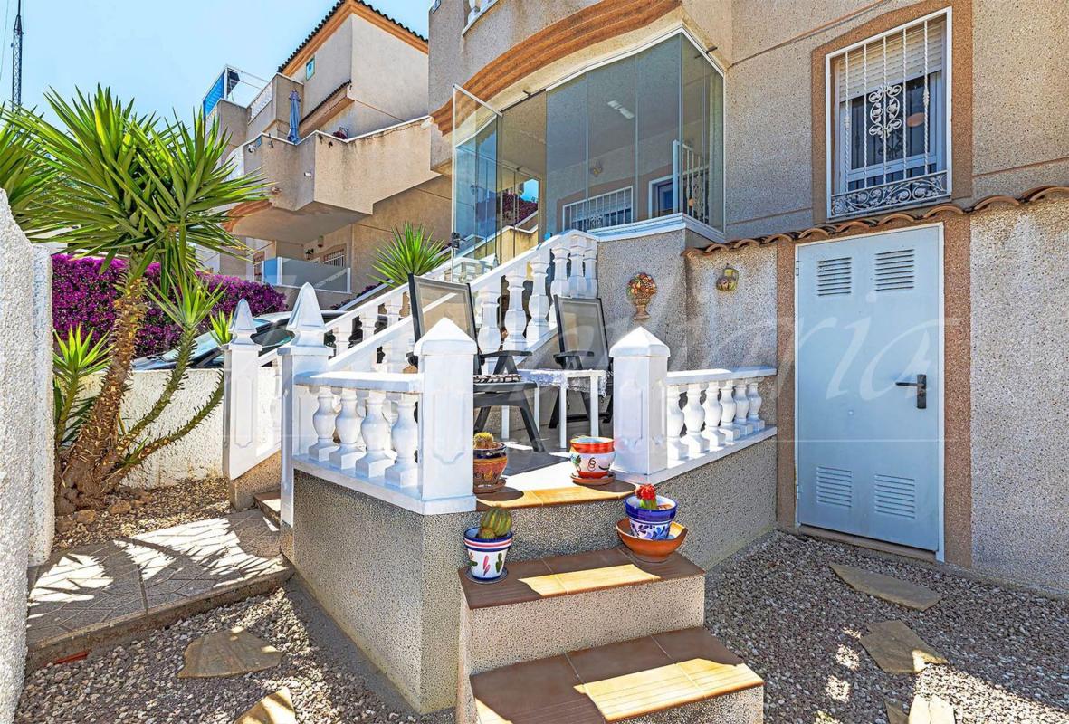 Продажа квартиры на Piso en Calle Sierra del Maestrazgo Nº2, 491, La Marquesa, Rojales, Рохалес
photo 5