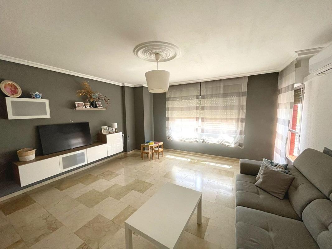 Продажа квартиры на Piso en Calle Cecilio Aráez, Centro, Rojales, Рохалес
photo 1