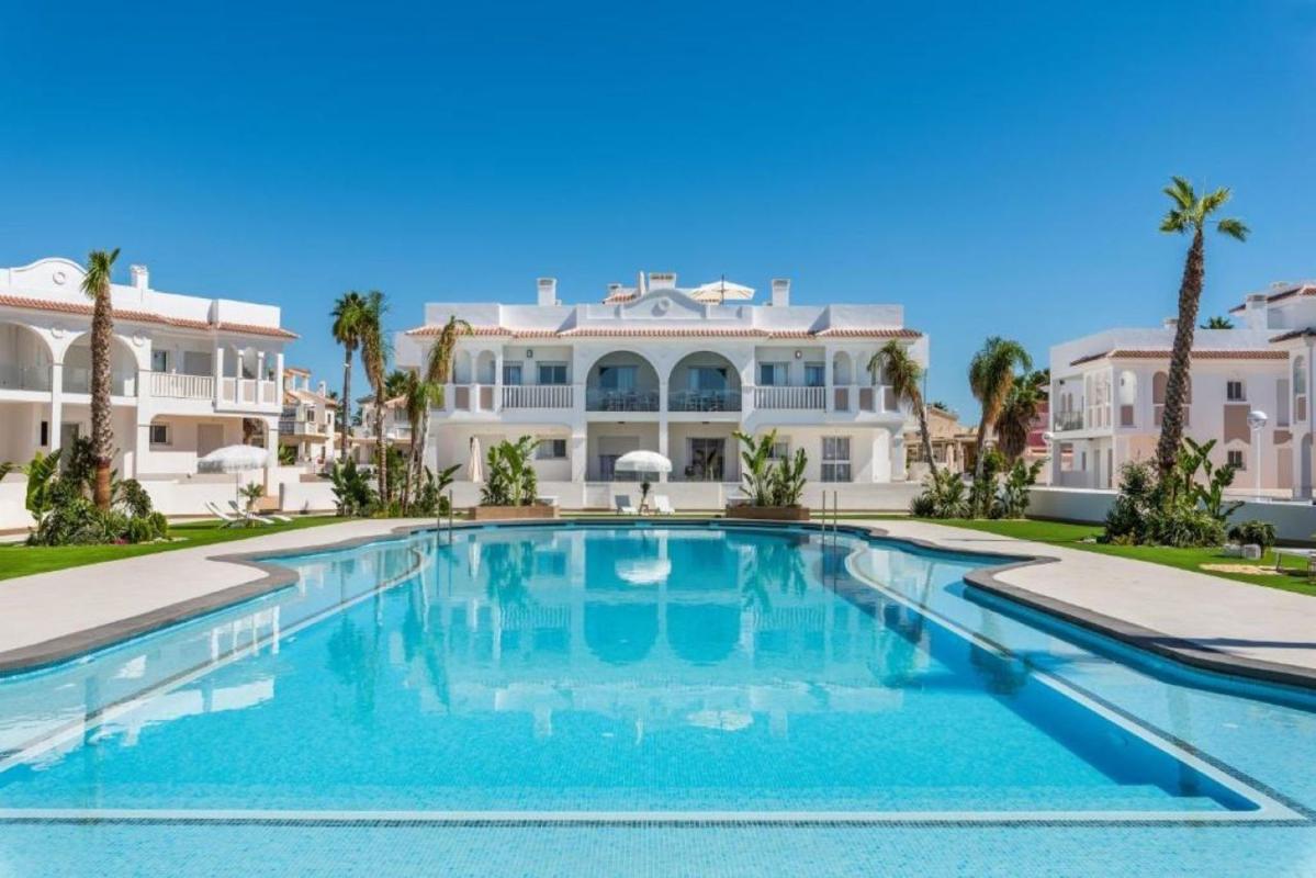 Venta de piso en Piso en Malaga De, 22, Lo Marabú, Rojales, Rojales
photo 1