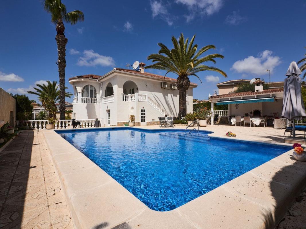 Sprzedaż niezależnego domku jednorodzinnego w Casa o chalet en Avenida de La Costa Azul, Centro de la Ciudad Quesada, Rojales, Rojales photo 1
