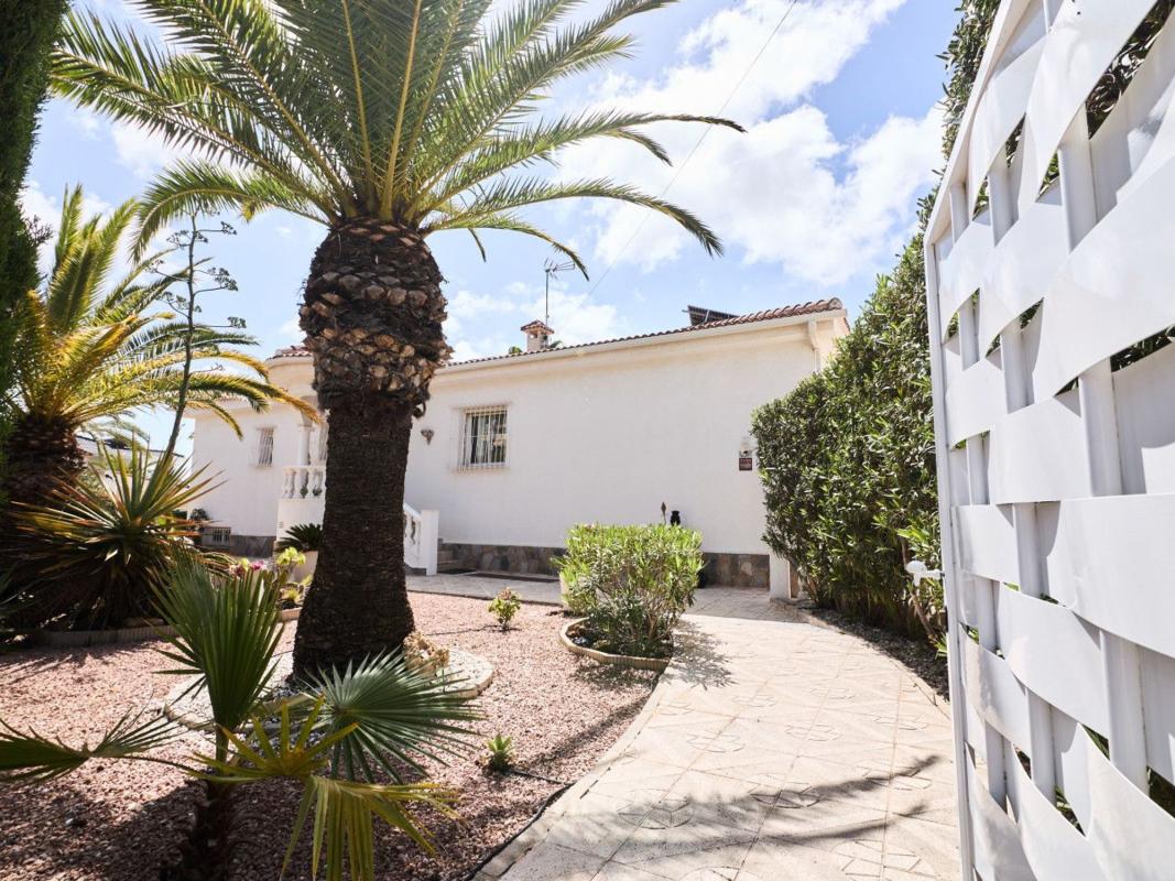 Sprzedaż niezależnego domku jednorodzinnego w Casa o chalet en Avenida de La Costa Azul, Centro de la Ciudad Quesada, Rojales, Rojales photo 5