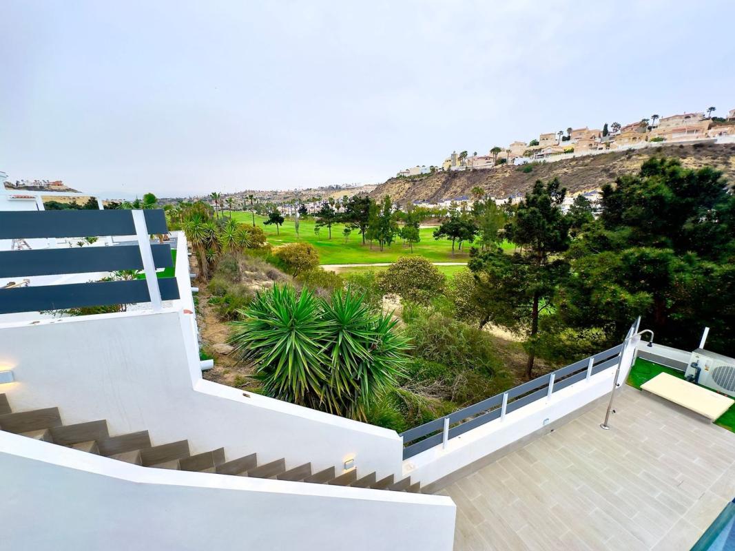 Properties for sale and rent in Spain photo 2