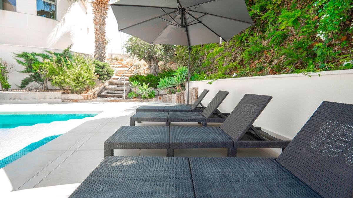 Properties for sale and rent in Spain photo 3