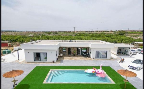 Casa terrera en Partida Torrejon de San Bruno, Lo Marabú, Rojales thumbnail 1