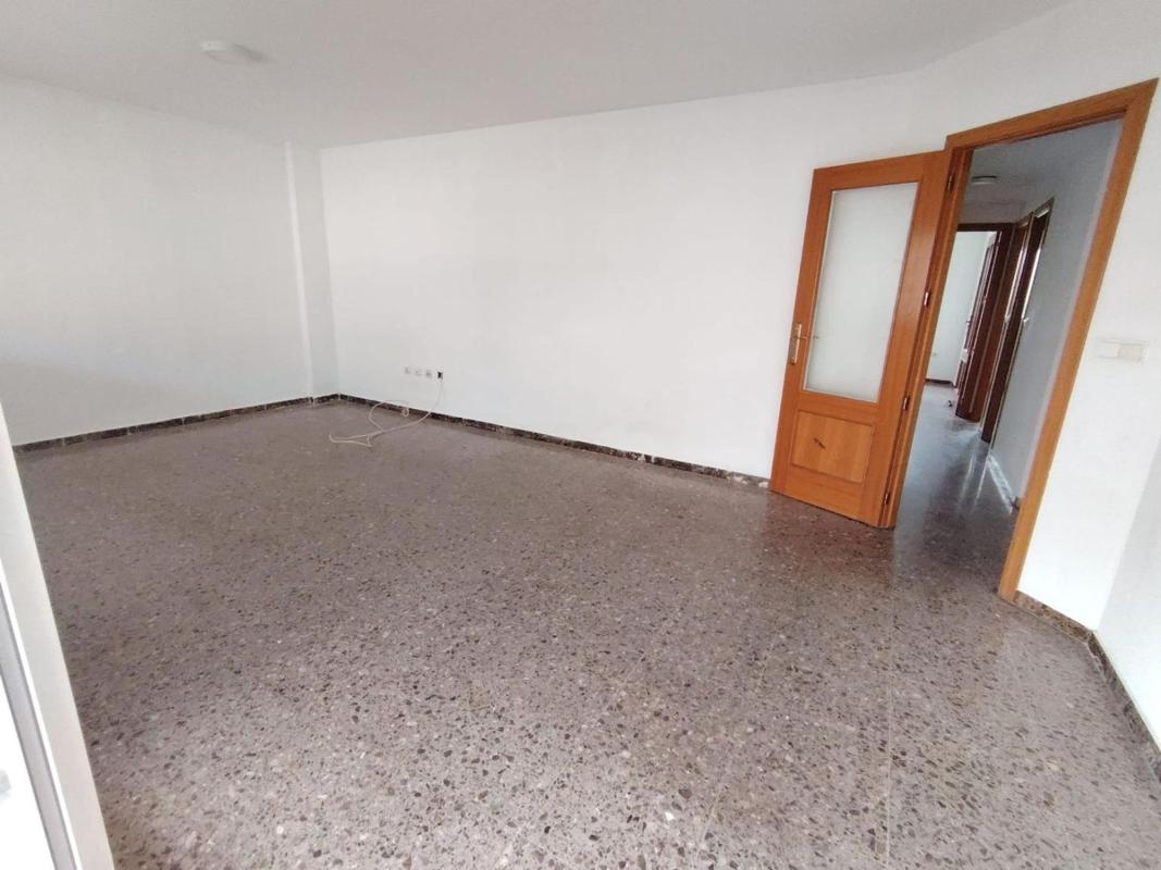 Venta de piso en Piso en Garbinet - Parque de las Avenidas, Alicante / Alacant, Alicante / Alacant
 photo 5