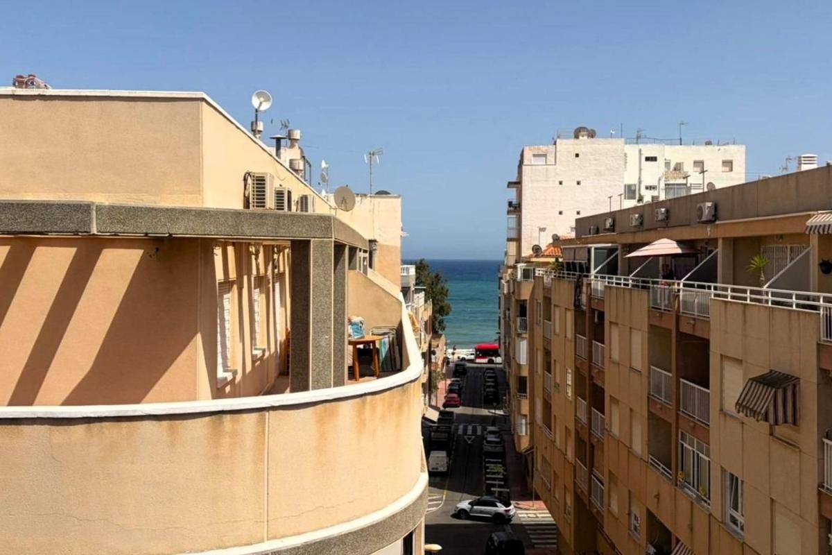 Sprzedaż poddasza w Ático en Calle Suecia, 14, Playa de los Locos, Torrevieja, Torrevieja photo 3
