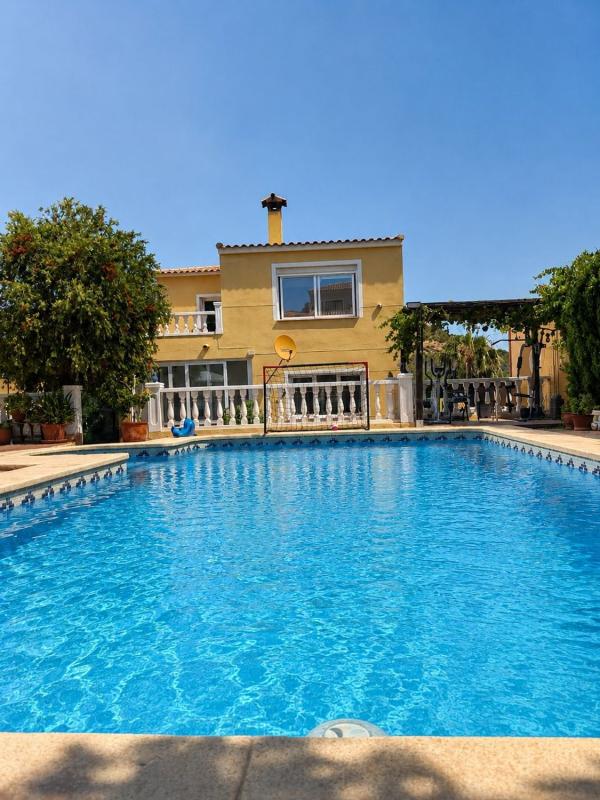 Properties for sale and rent in Spain photo 1