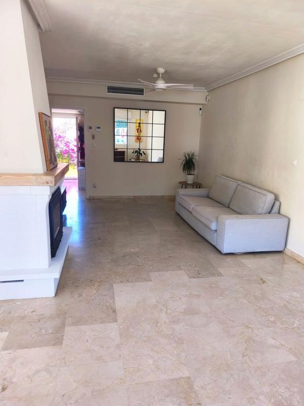 Properties for sale and rent in Spain photo 5