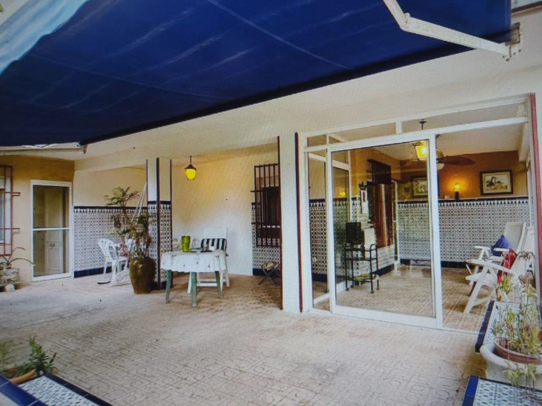 Properties for sale and rent in Spain photo 1