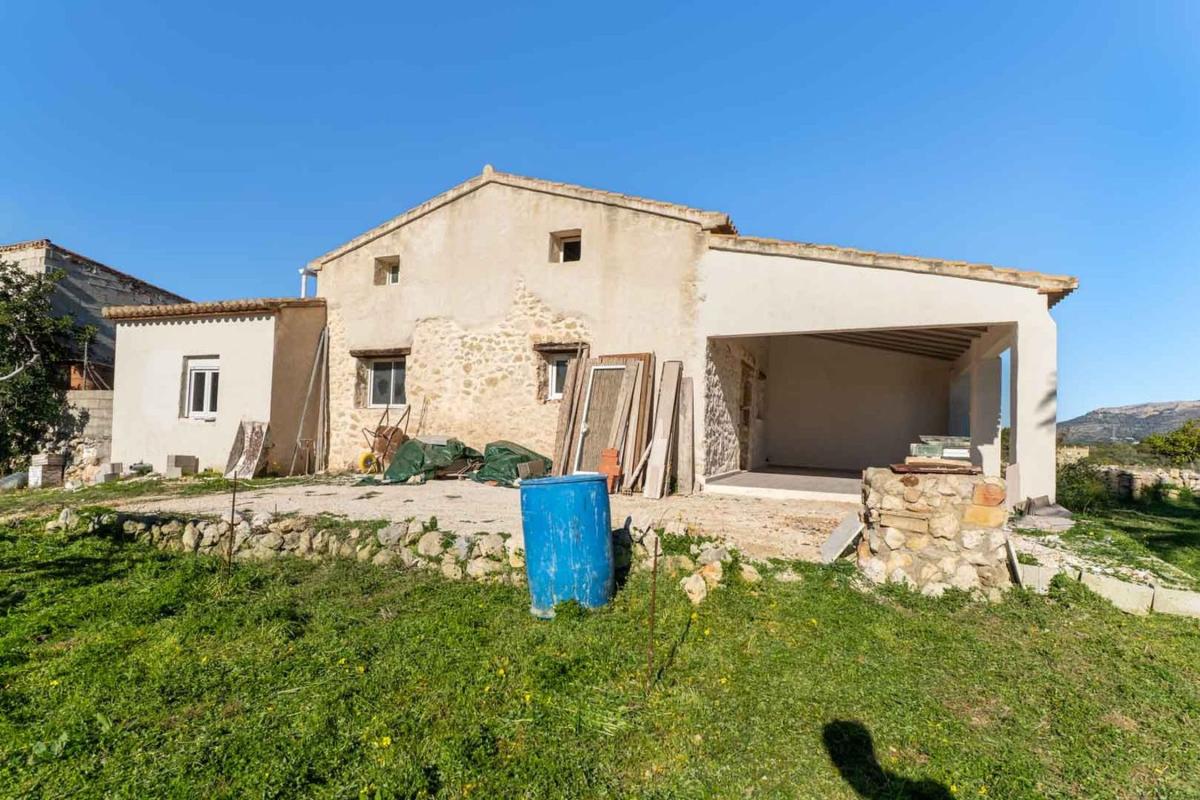 Propiedades en venta y alquiler en España photo 3