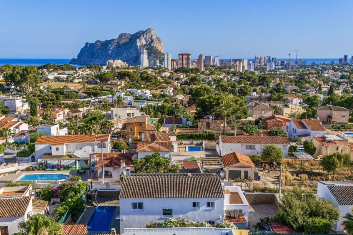 Properties for sale and rent in Spain photo 1