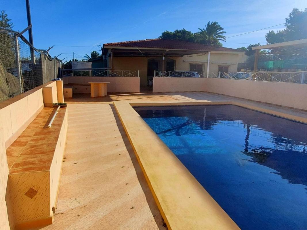 Sale of independent chalet in Casa o chalet en Calle Castelar, Las Fuentes - Los Cipreses, Aspe, Aspe
photo 3