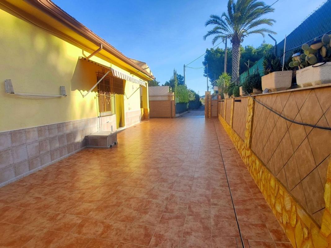Sale of independent chalet in Casa o chalet en Calle Castelar, Las Fuentes - Los Cipreses, Aspe, Aspe
photo 5