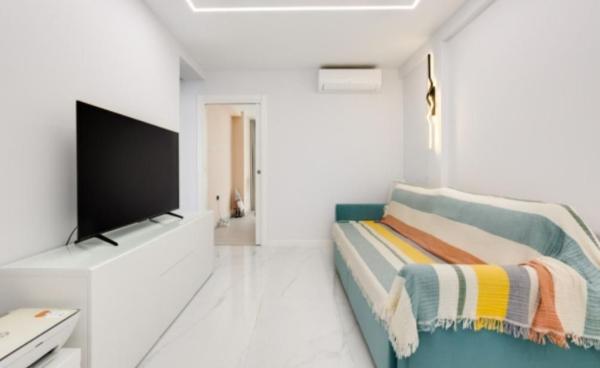 Venta de piso en Piso en Calle Goleta, Playa del Cura, Torrevieja, Torrevieja
thumbnail 2