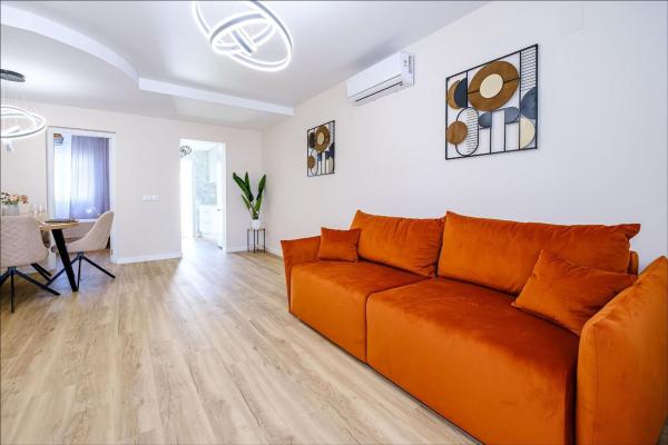 Chalet adosado en Plaza F-2 Filipinas Oeste, Las Filipinas, Orihuela photo 4