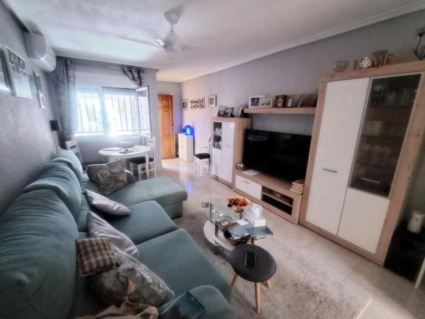 Sale of flat in Piso en Calle Ciruelo, Desamparados-Hurchillo-Torremendo, Orihuela, Orihuela
photo 1