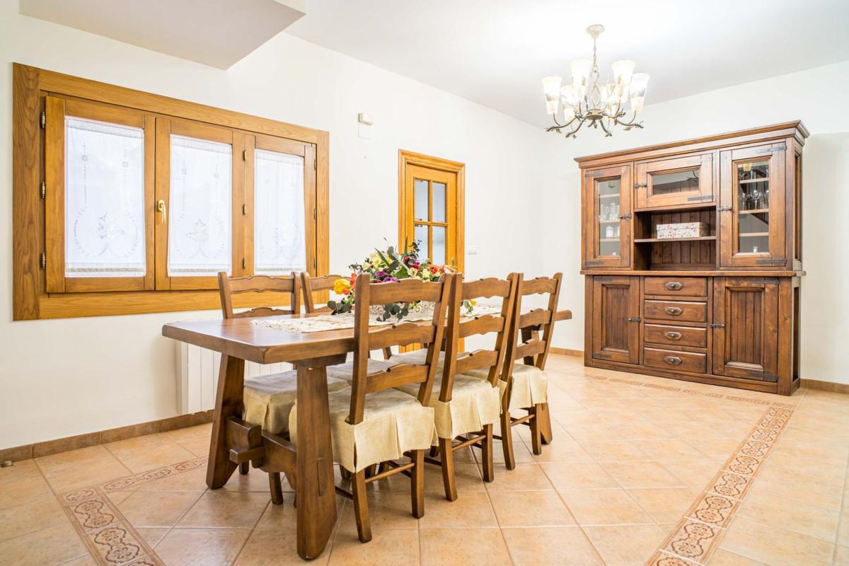 Properties for sale and rent in Spain photo 5