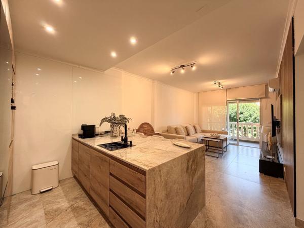 Sale of flat in Piso en Calle del Llavador, 16, Centro Urbano, Denia, Denia
photo 1