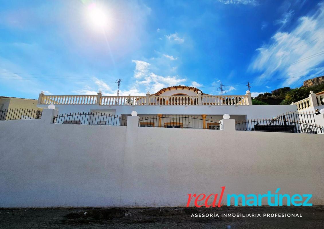 Properties for sale and rent in Spain photo 5
