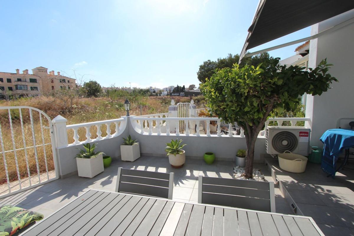Venta de chalet adosado en Chalet adosado en Calle Belice, 1, Las Filipinas, Orihuela , Orihuela photo 4