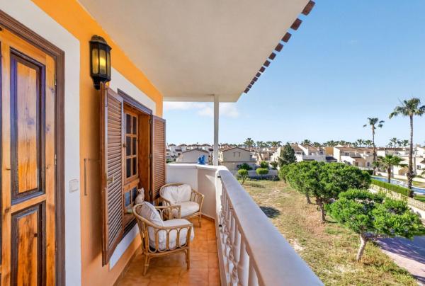 Sale of flat in Piso en Calle Limón s/n, Horizonte - La Campana, Orihuela, Orihuela
thumbnail 1