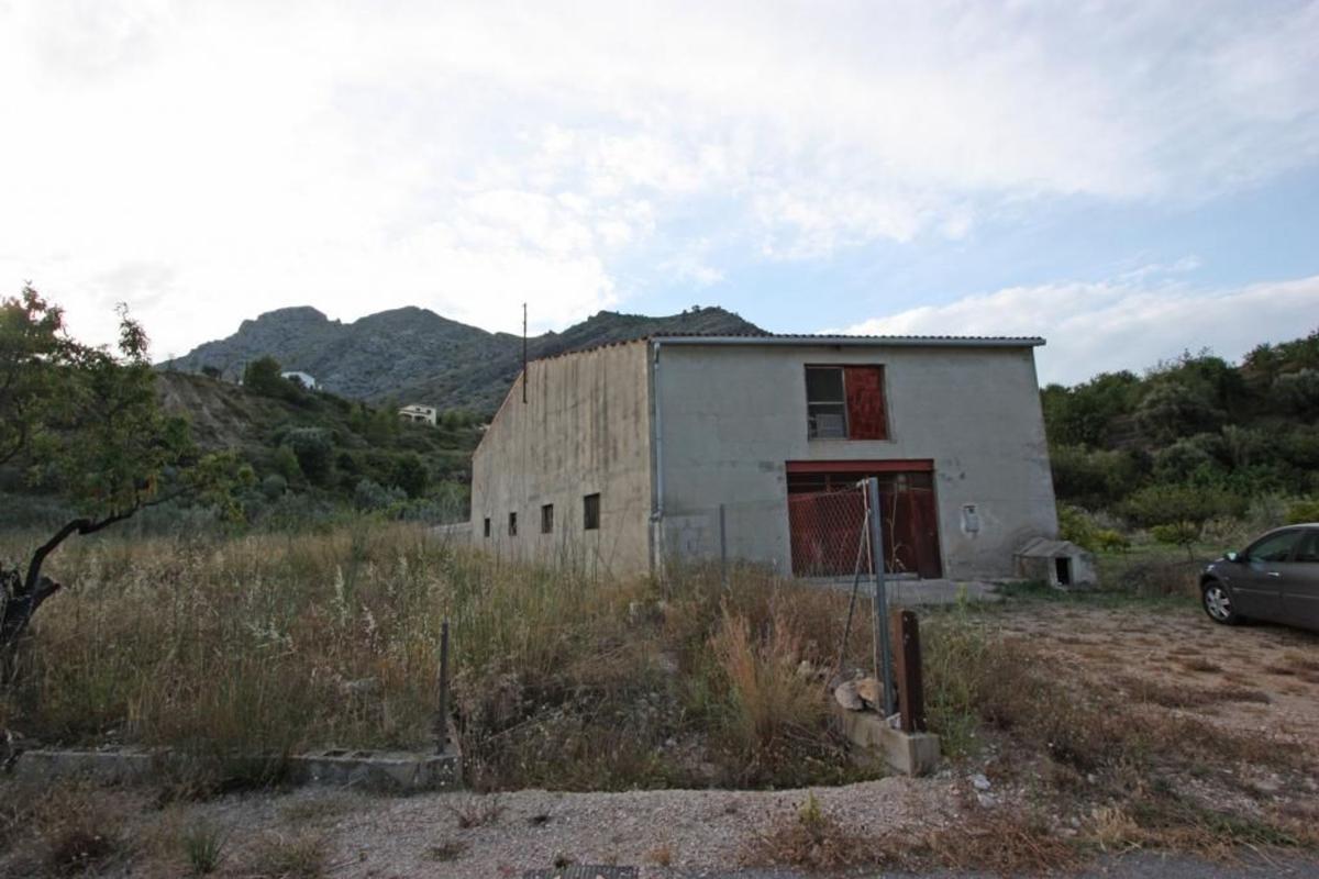 Propiedades en venta y alquiler en España photo 3