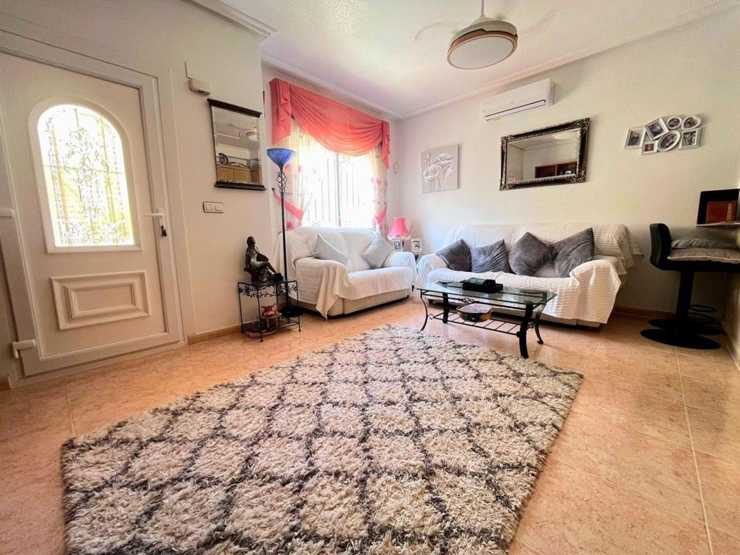 Properties for sale and rent in Spain photo 4