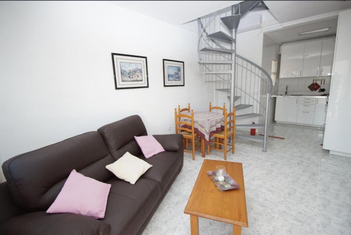 Sale of independent chalet in Casa o chalet en Calle Guapiles, Playa Flamenca, Orihuela, Orihuela
 photo 2
