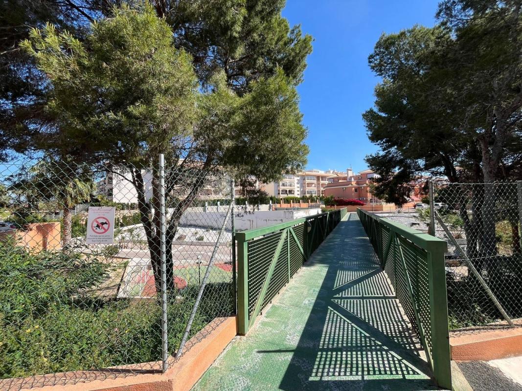 Properties for sale and rent in Spain photo 5