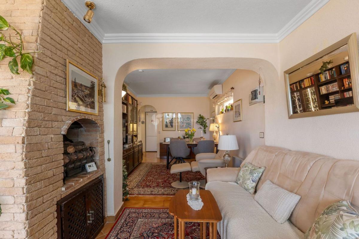 Properties for sale and rent in Spain photo 2