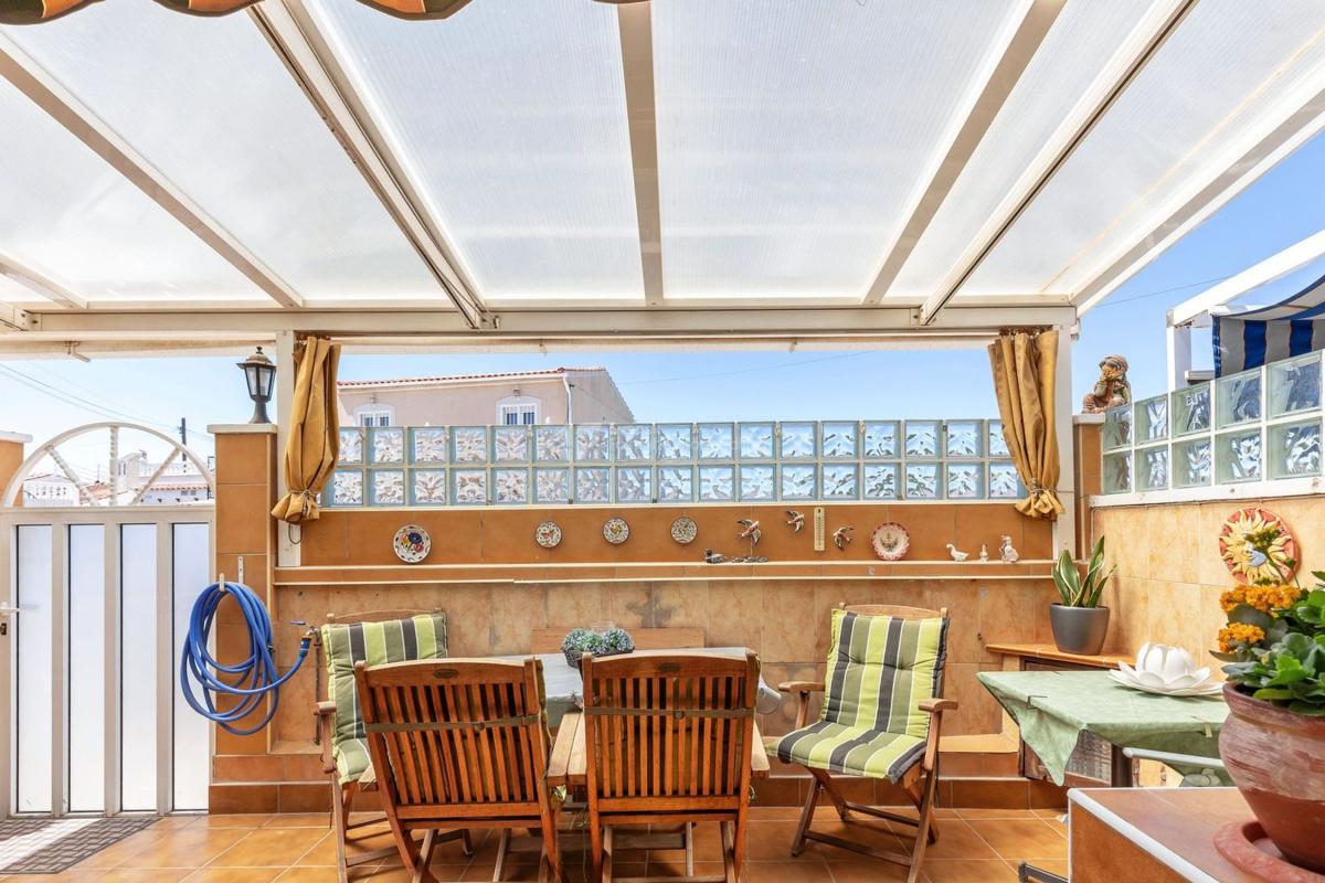 Properties for sale and rent in Spain photo 3