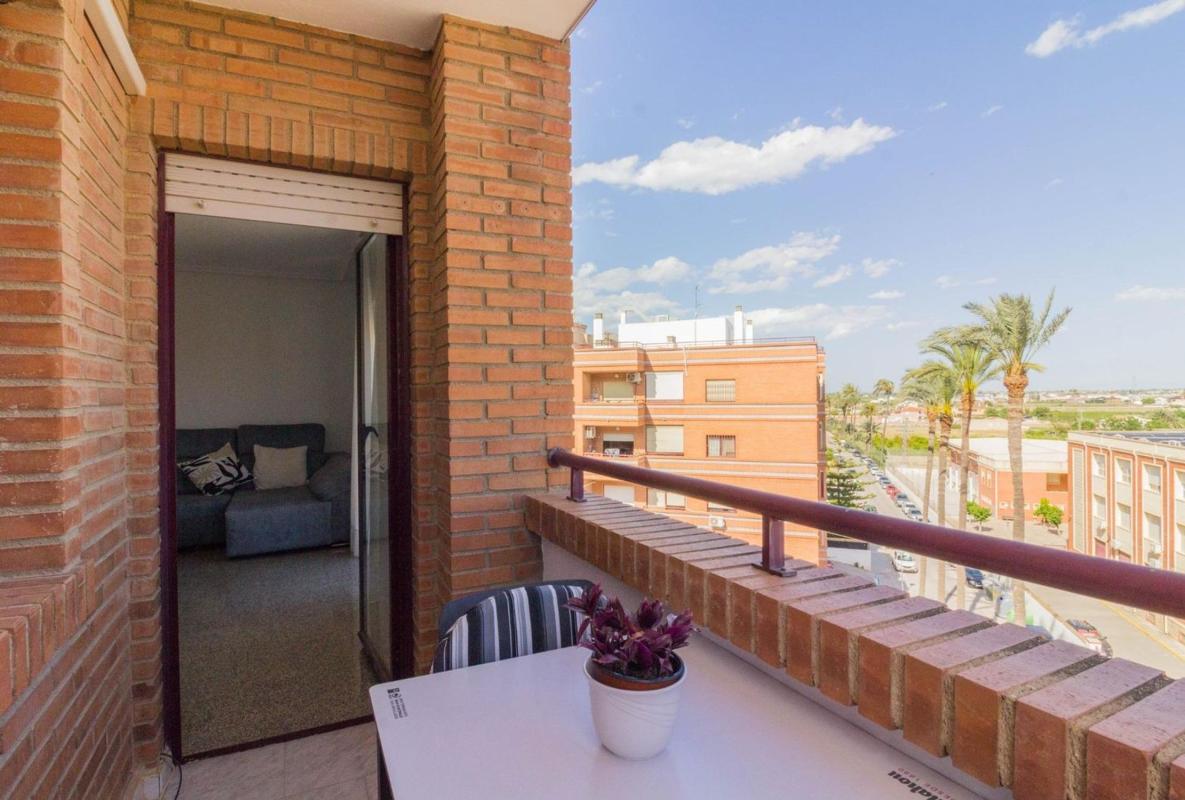Venta de piso en Piso en Avenida Doctor García Rogel, Orihuela Ciudad, Orihuela, Orihuela
photo 2