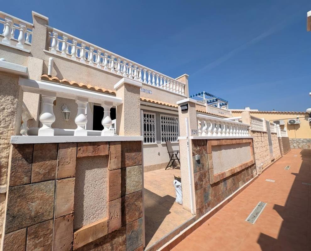 Properties for sale and rent in Spain photo 1