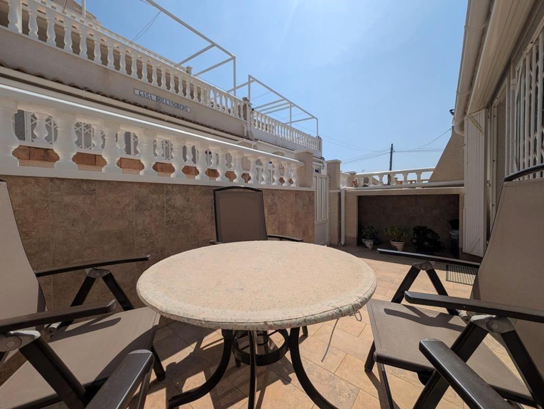 Properties for sale and rent in Spain photo 4