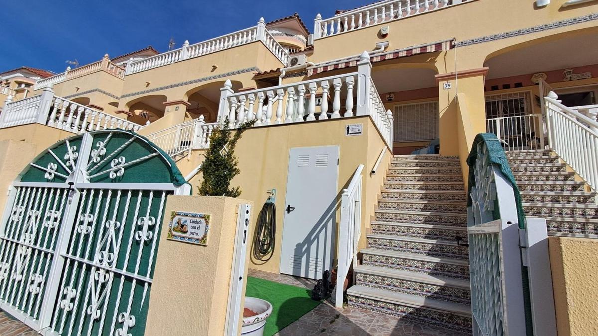 Properties for sale and rent in Spain photo 1