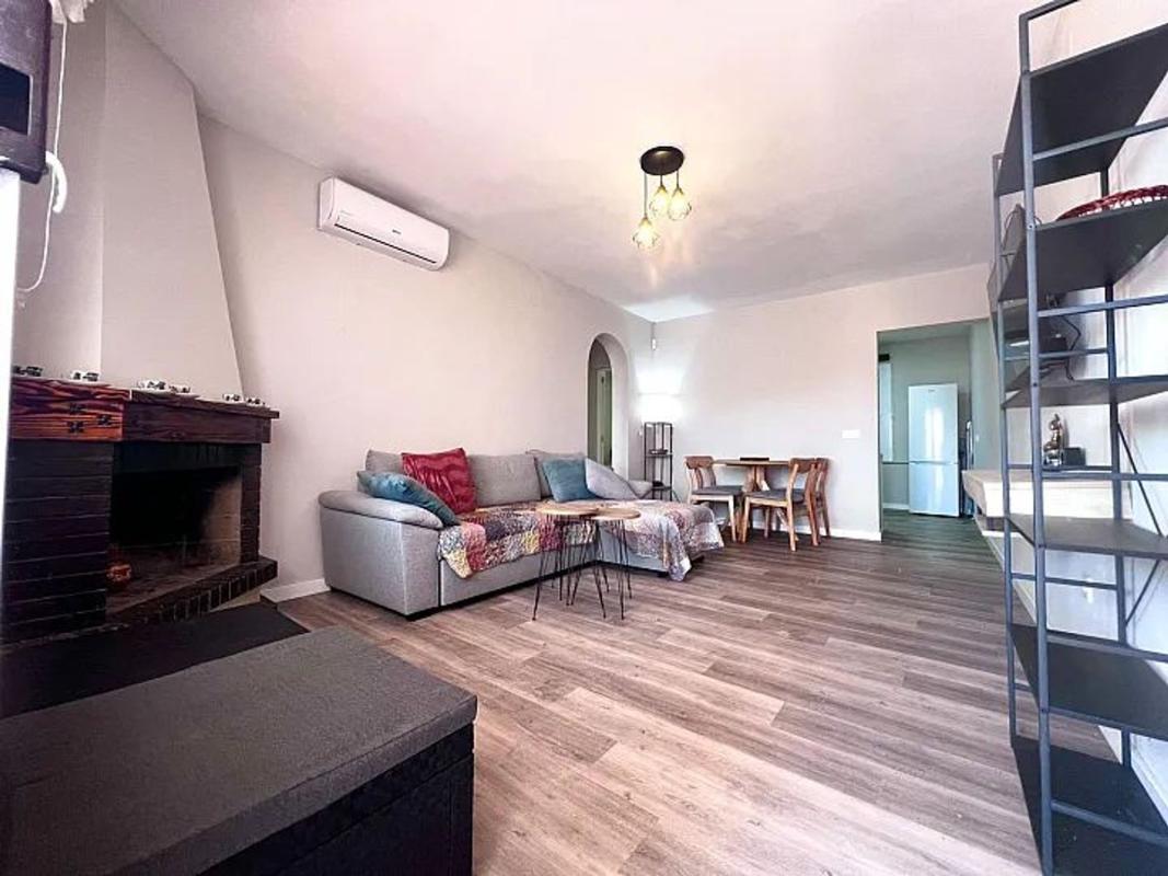 Properties for sale and rent in Spain photo 5