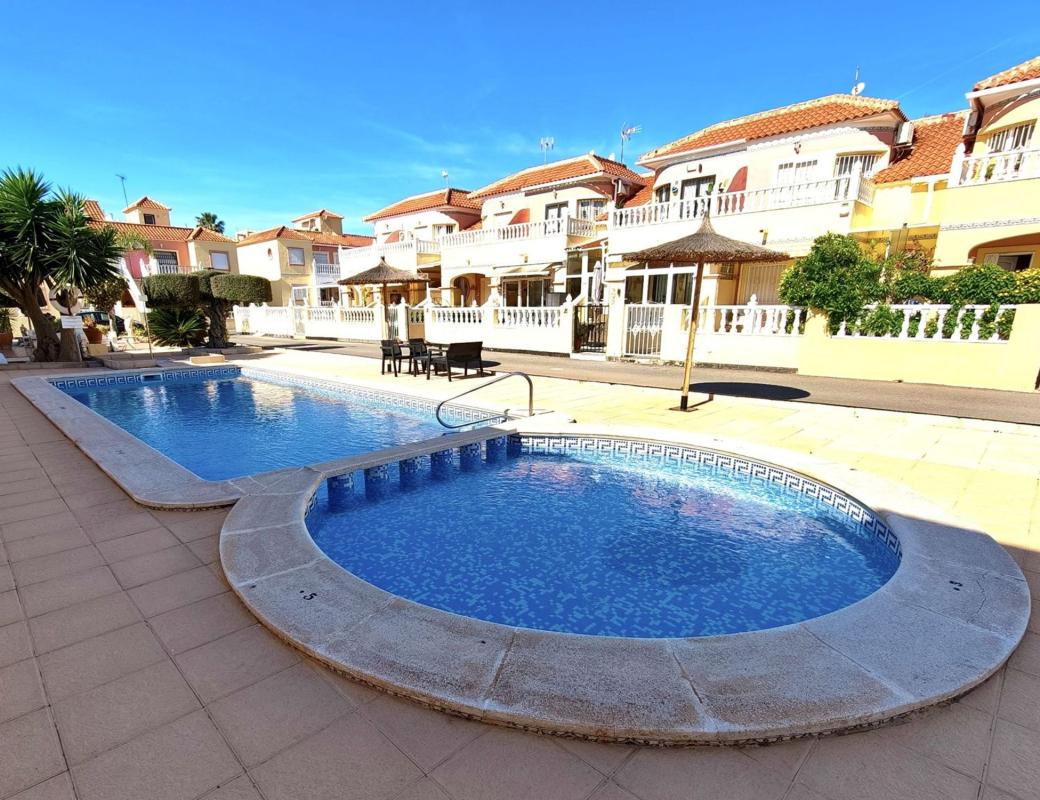 Properties for sale and rent in Spain photo 3