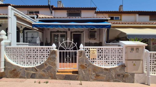 Chalet adosado en Calle Aries, 50, La Florida, Orihuela photo 1