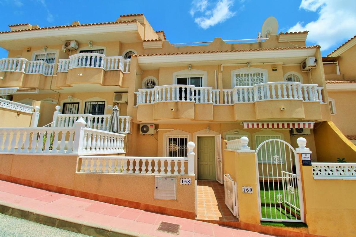 Properties for sale and rent in Spain photo 1