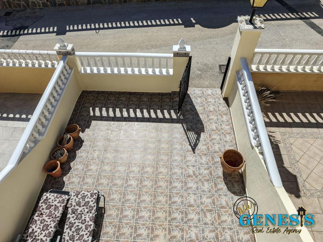 Properties for sale and rent in Spain photo 4
